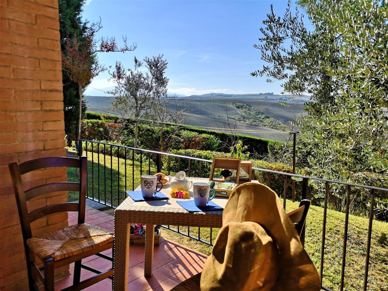 Agriturismo Palazzo Conti - B Pienza Bagian luar foto
