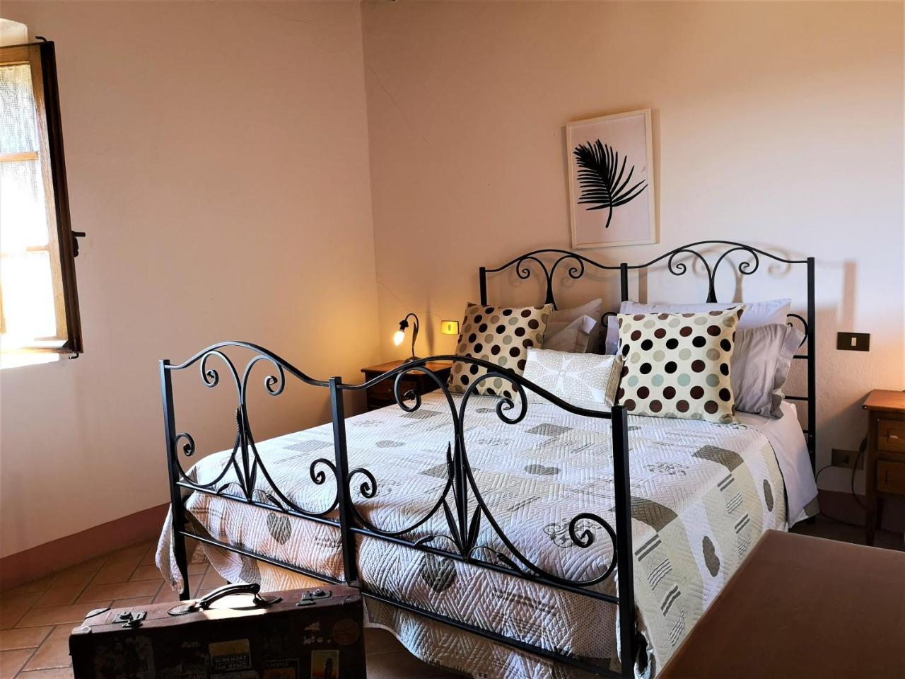 Agriturismo Palazzo Conti - B Pienza Bagian luar foto